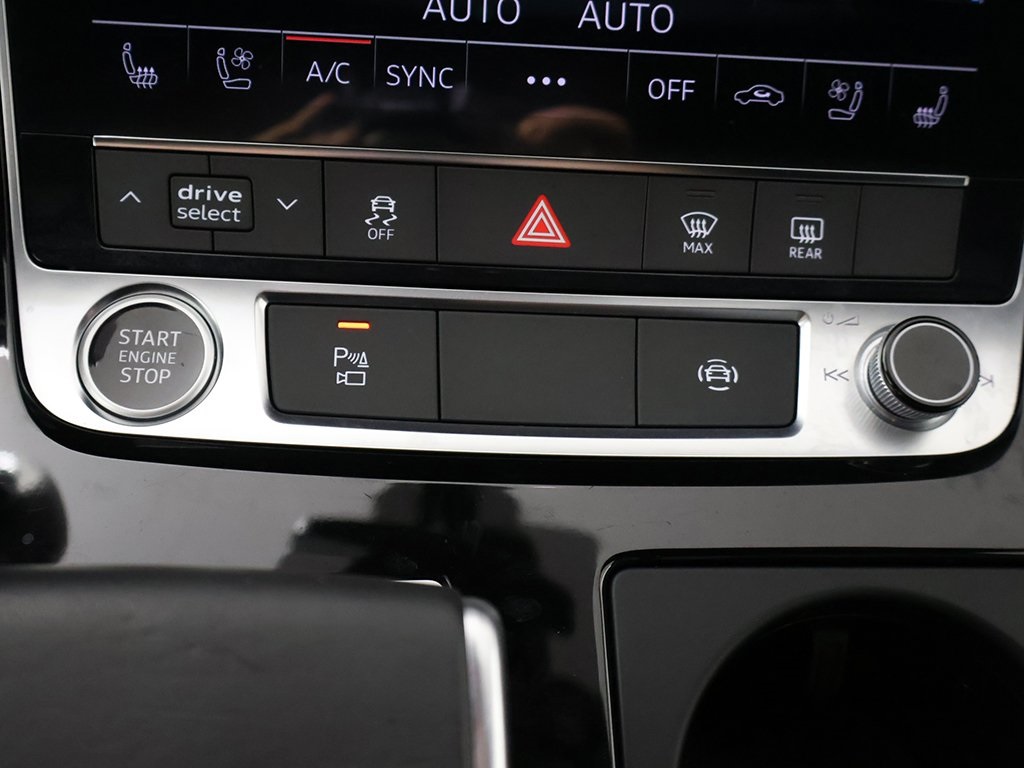 2022 Audi Q7 45 Premium Plus photo 52