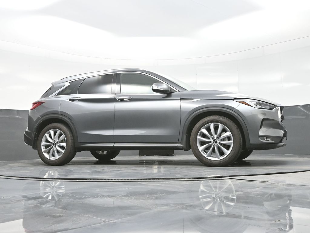 2022 Infiniti QX50 Luxe photo 31