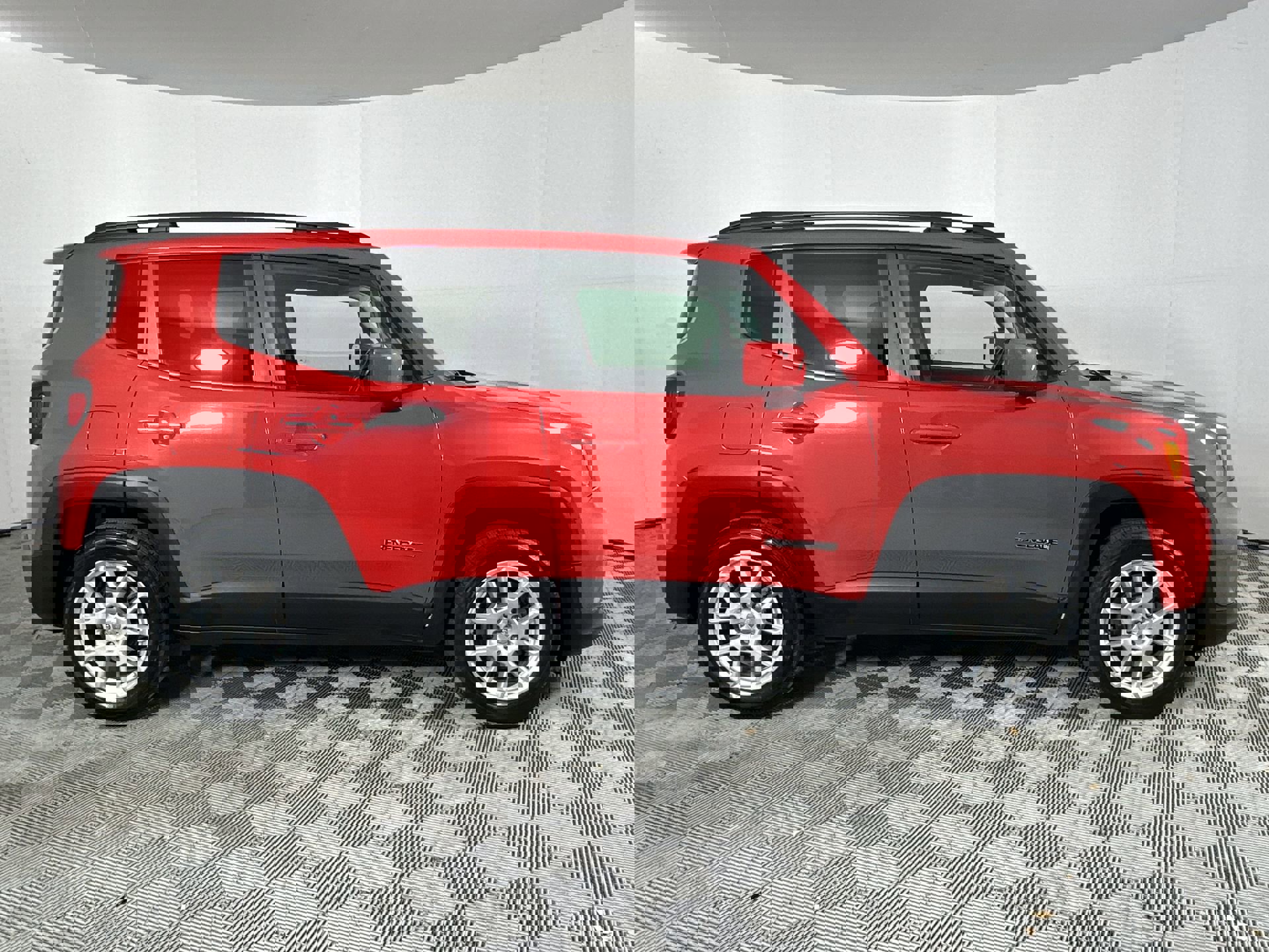 2019 Jeep Renegade Latitude photo 9