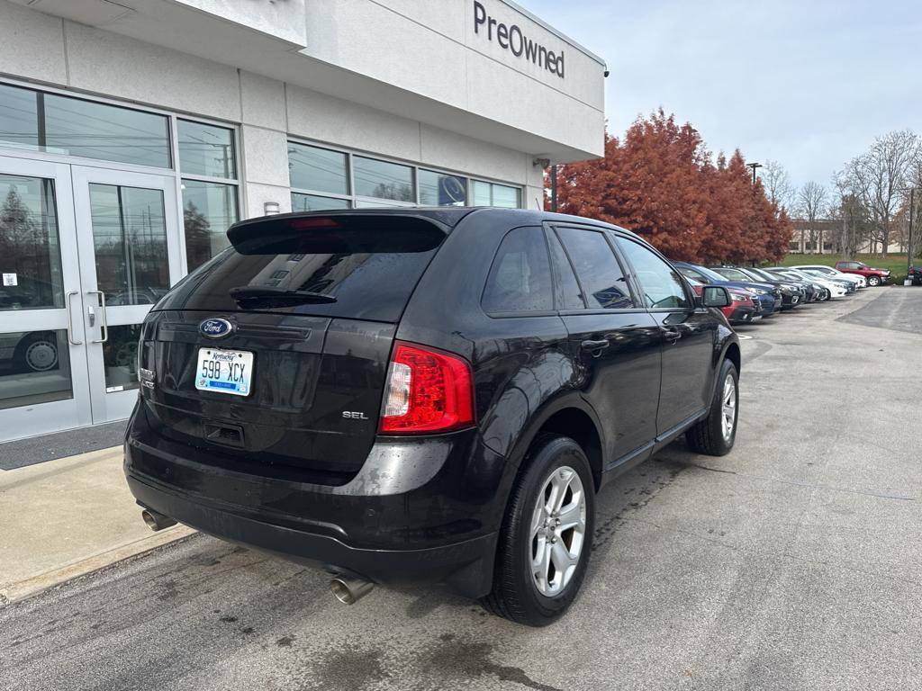 2014 Ford Edge SEL photo 2