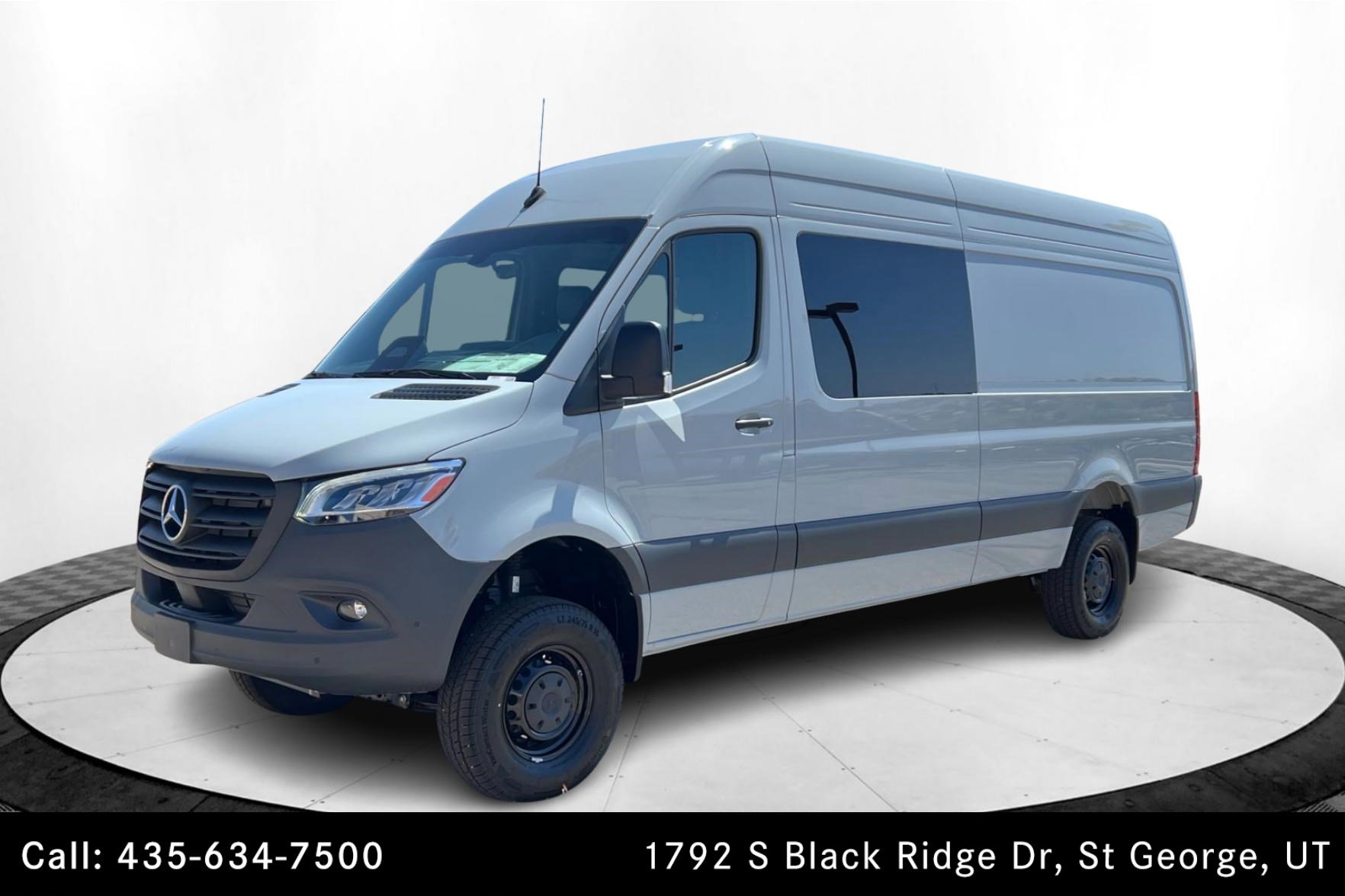 2025 Mercedes-Benz Sprinter Cargo Van Base's photo