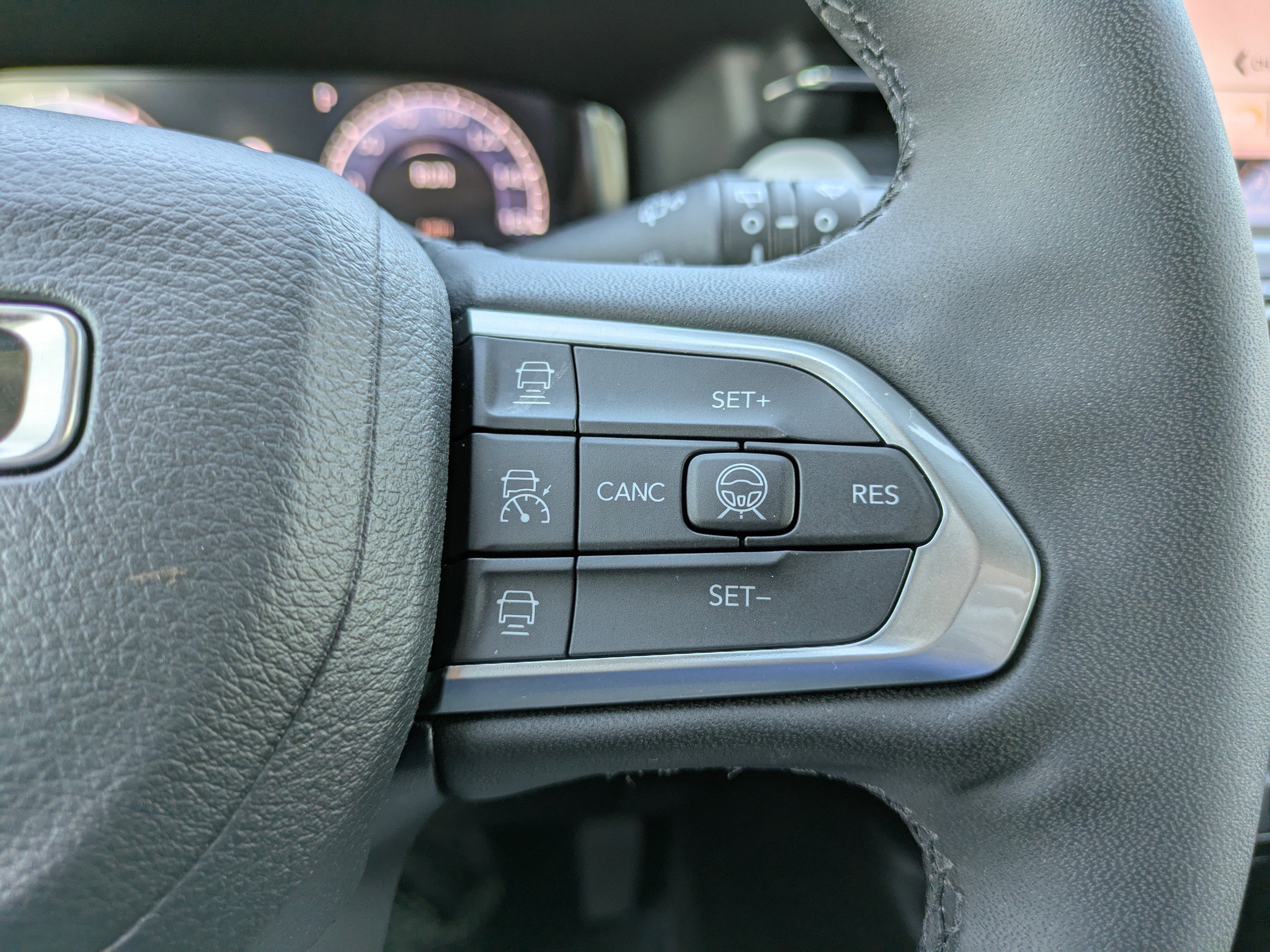 2023 Jeep Compass Limited photo 18