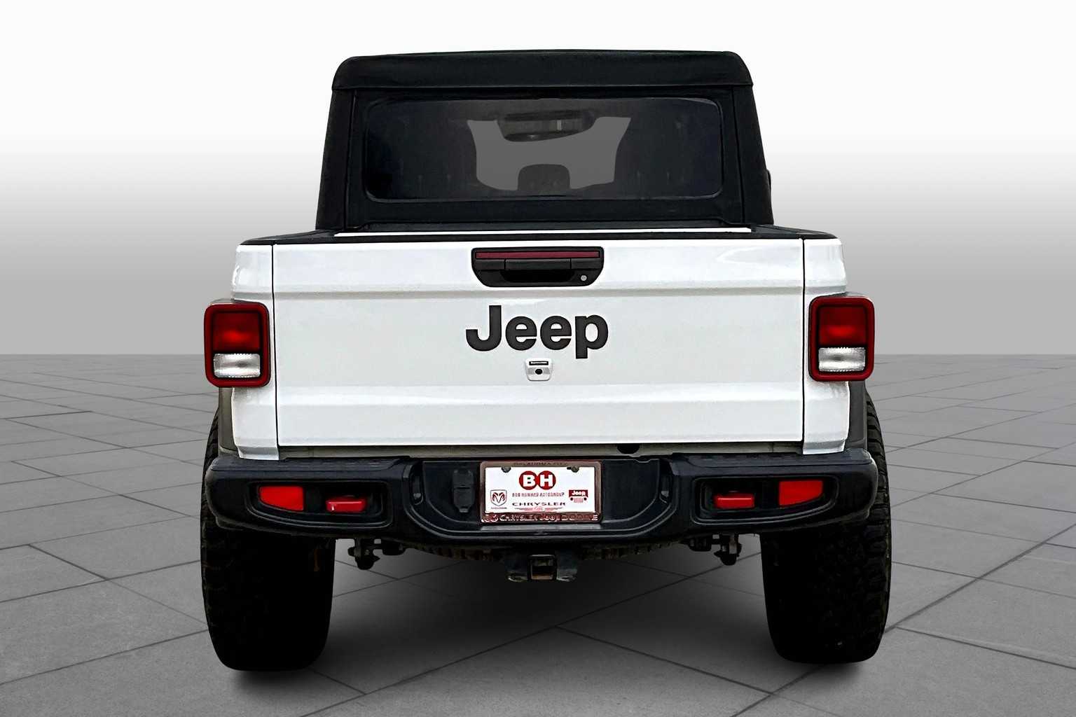 2020 Jeep Gladiator Rubicon photo 9