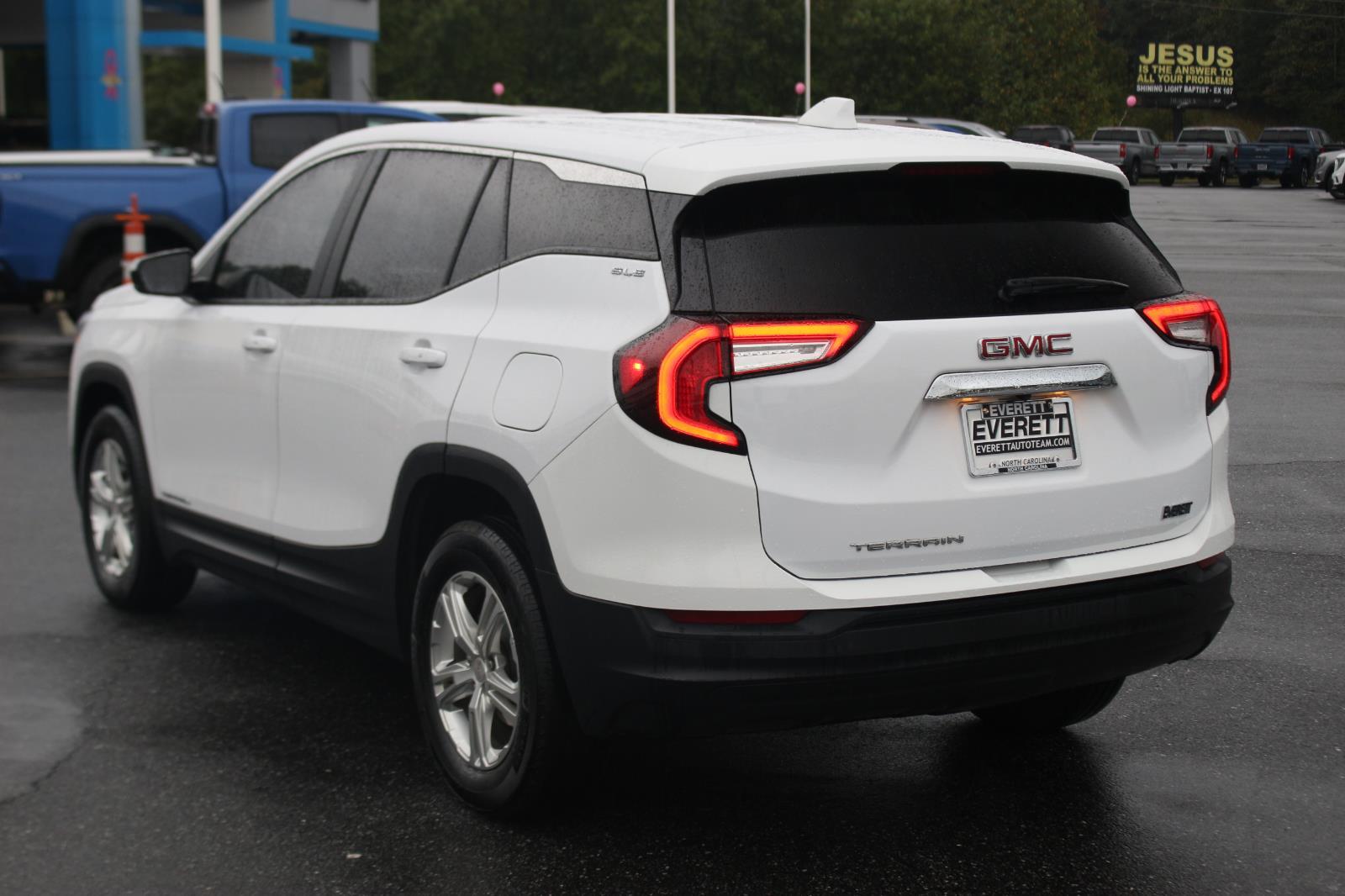 2022 Gmc Terrain SLE photo 5