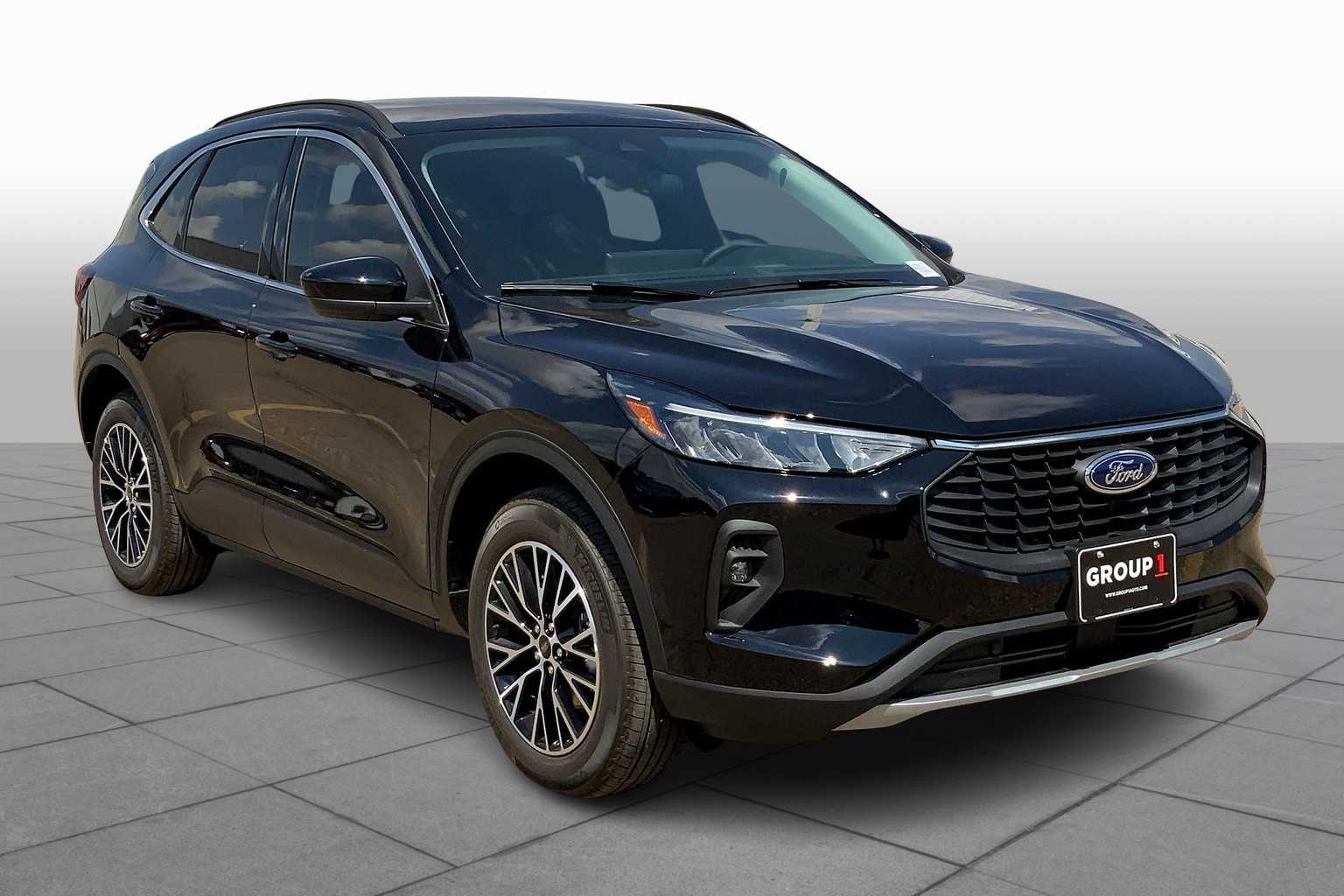 2025 Ford Escape Plug-In Hybrid photo 2