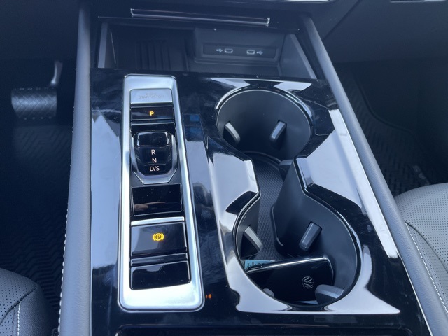 2026 Volkswagen Atlas Cross Sport SEL photo 19