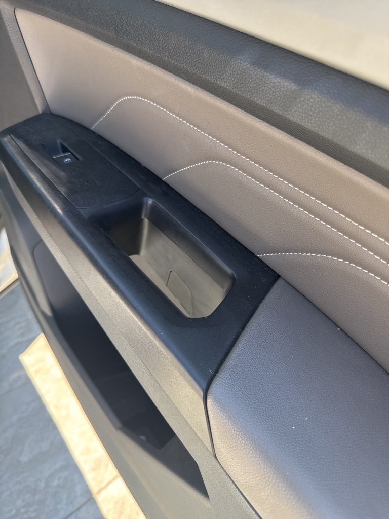 2021 Volkswagen Atlas SEL photo 26