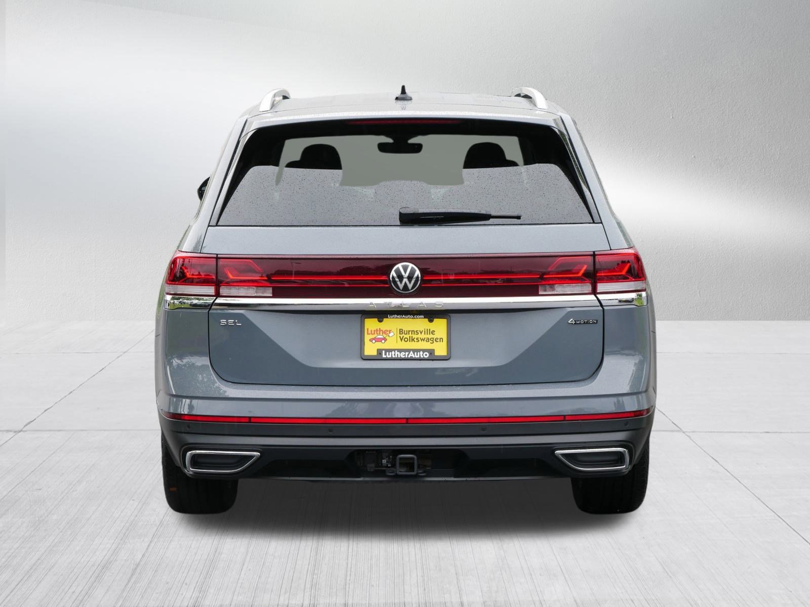 2025 Volkswagen Atlas SEL photo 6