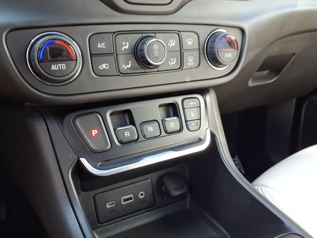 2020 Gmc Terrain SLE photo 19