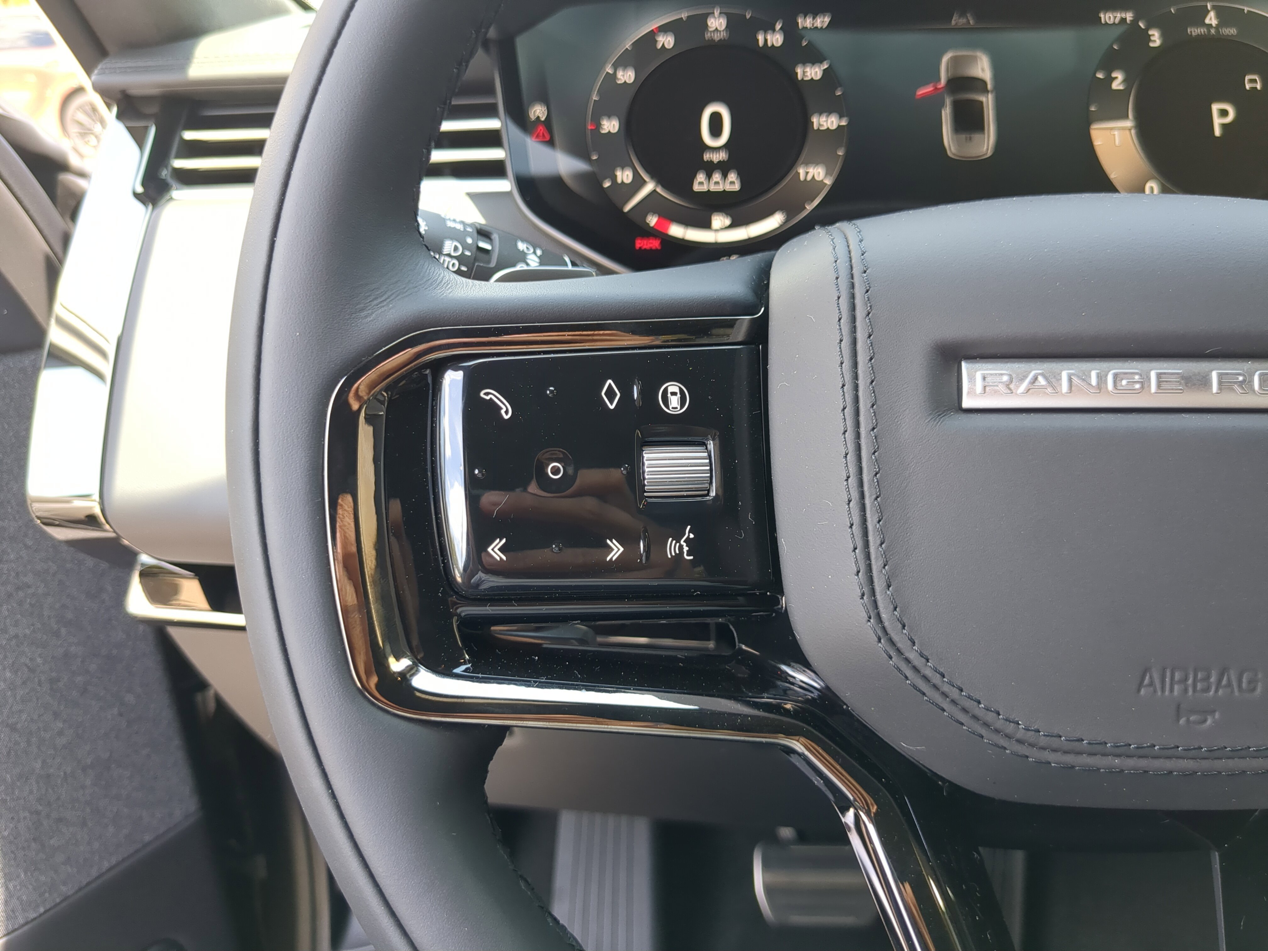 2025 Land Rover Range Rover Sport Autobiography photo 16