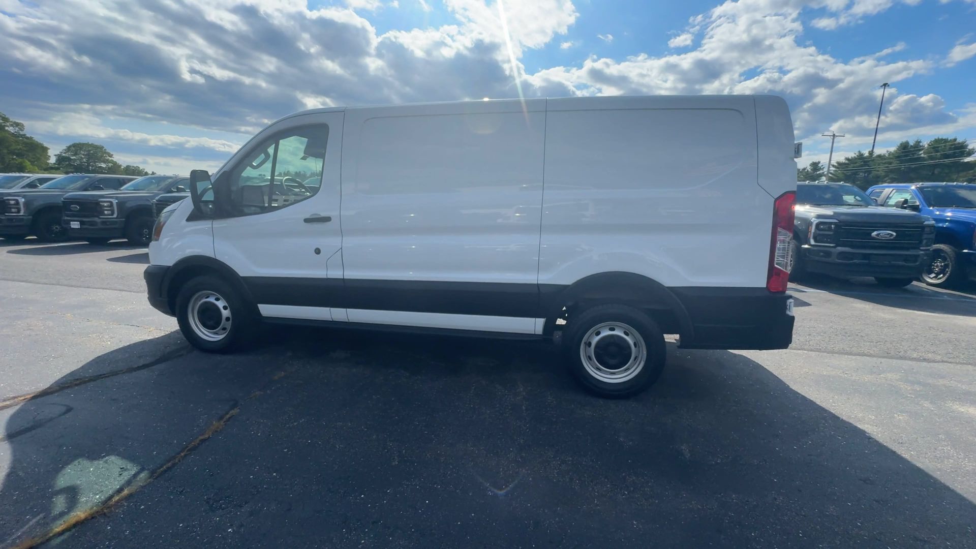 2021 Ford Transit photo 13