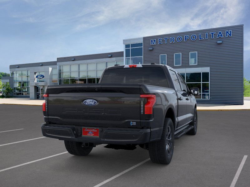2025 Ford F-150 Lightning photo 8