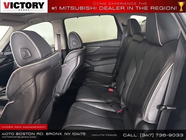 2022 Acura MDX Advance photo 17