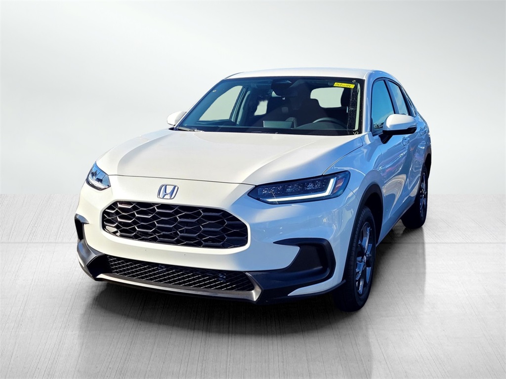 2026 Honda HR-V LX photo 8
