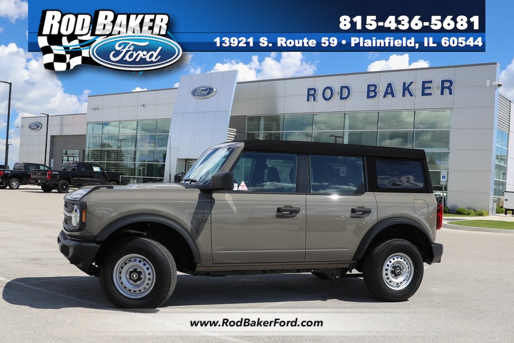 2025 Ford Bronco 4-Door Base's photo