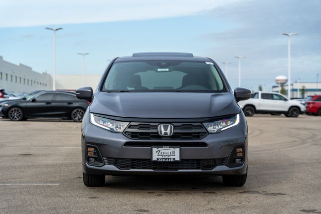 2026 Honda Odyssey EX-L photo 2