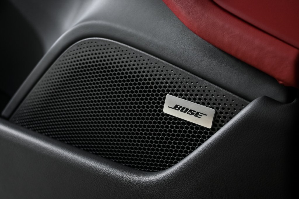 2025 Porsche Taycan GTS photo 7