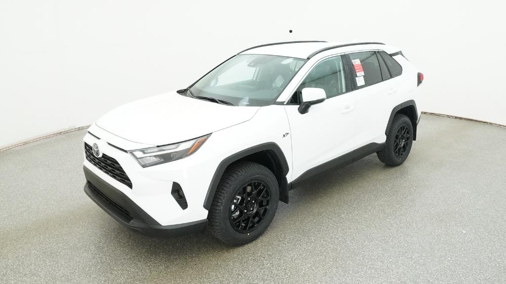 2025 Toyota RAV4 XLE's photo