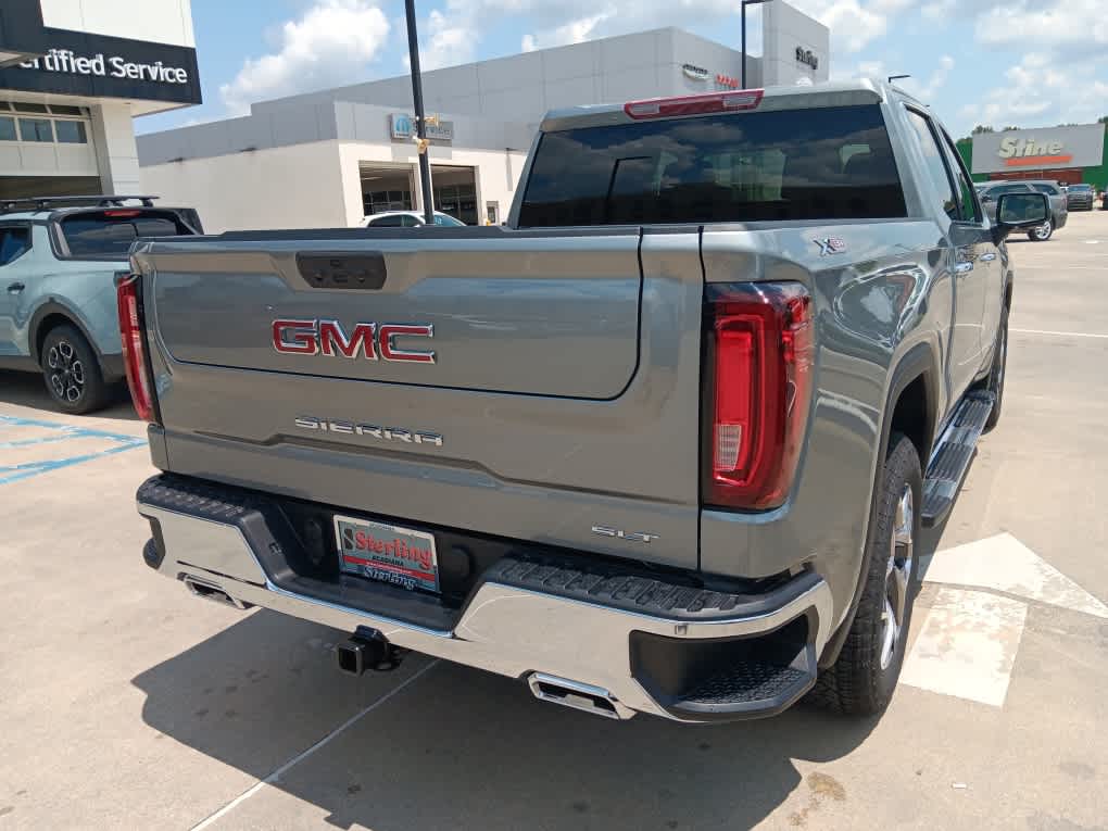 2026 Gmc Sierra 1500 SLT photo 2