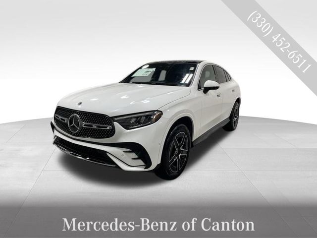2026 Mercedes-Benz GLC Coupe GLC 300's photo