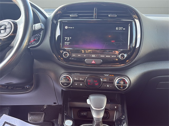 2022 Kia Soul X-Line photo 21