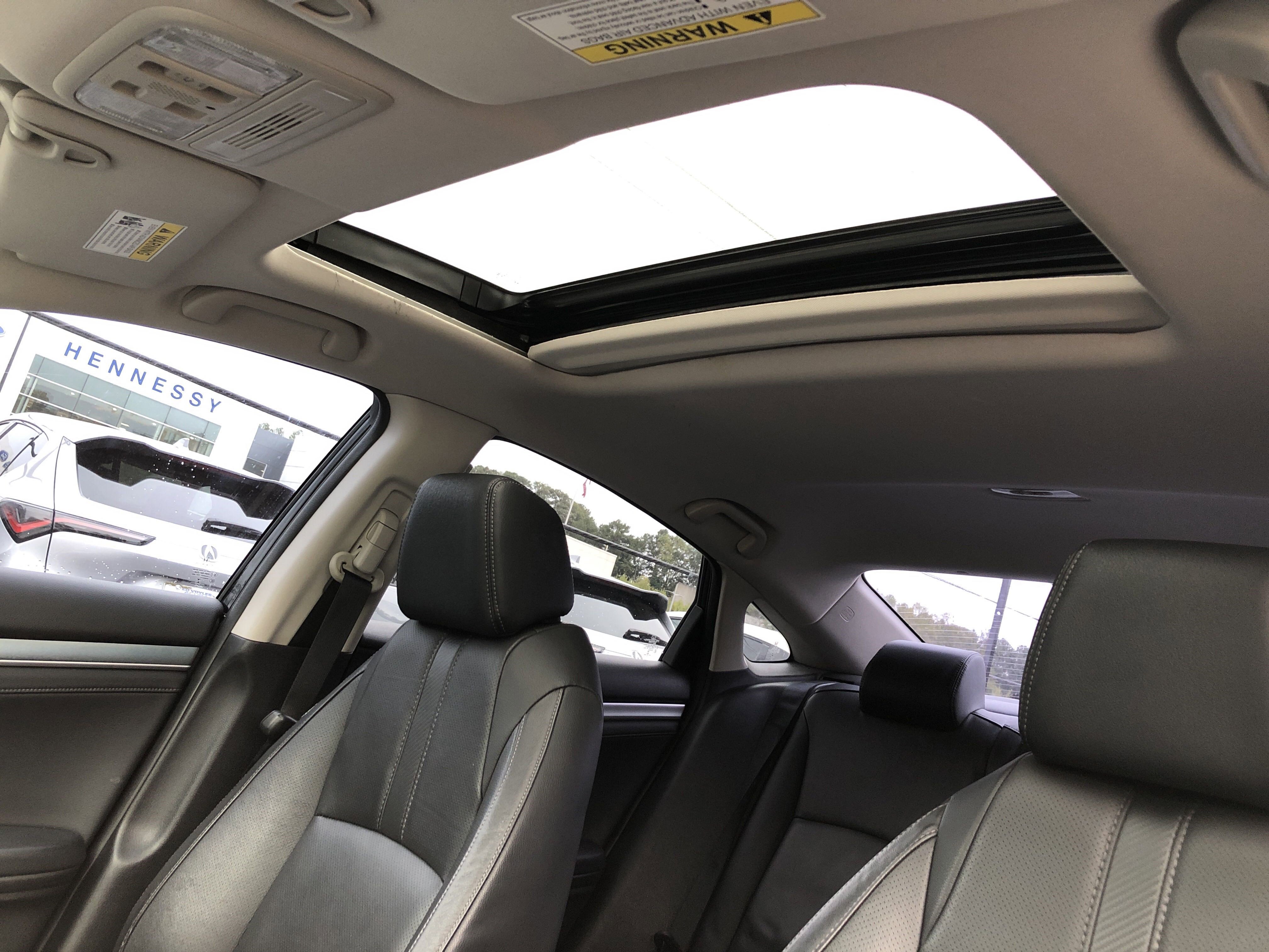 2017 Honda Civic EX-L photo 2