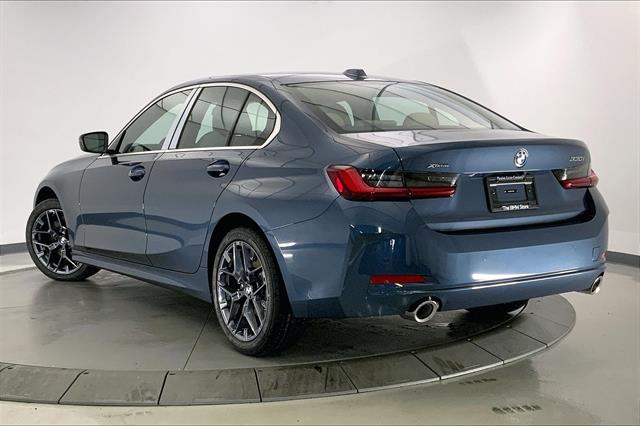 2025 Bmw 330i photo 2