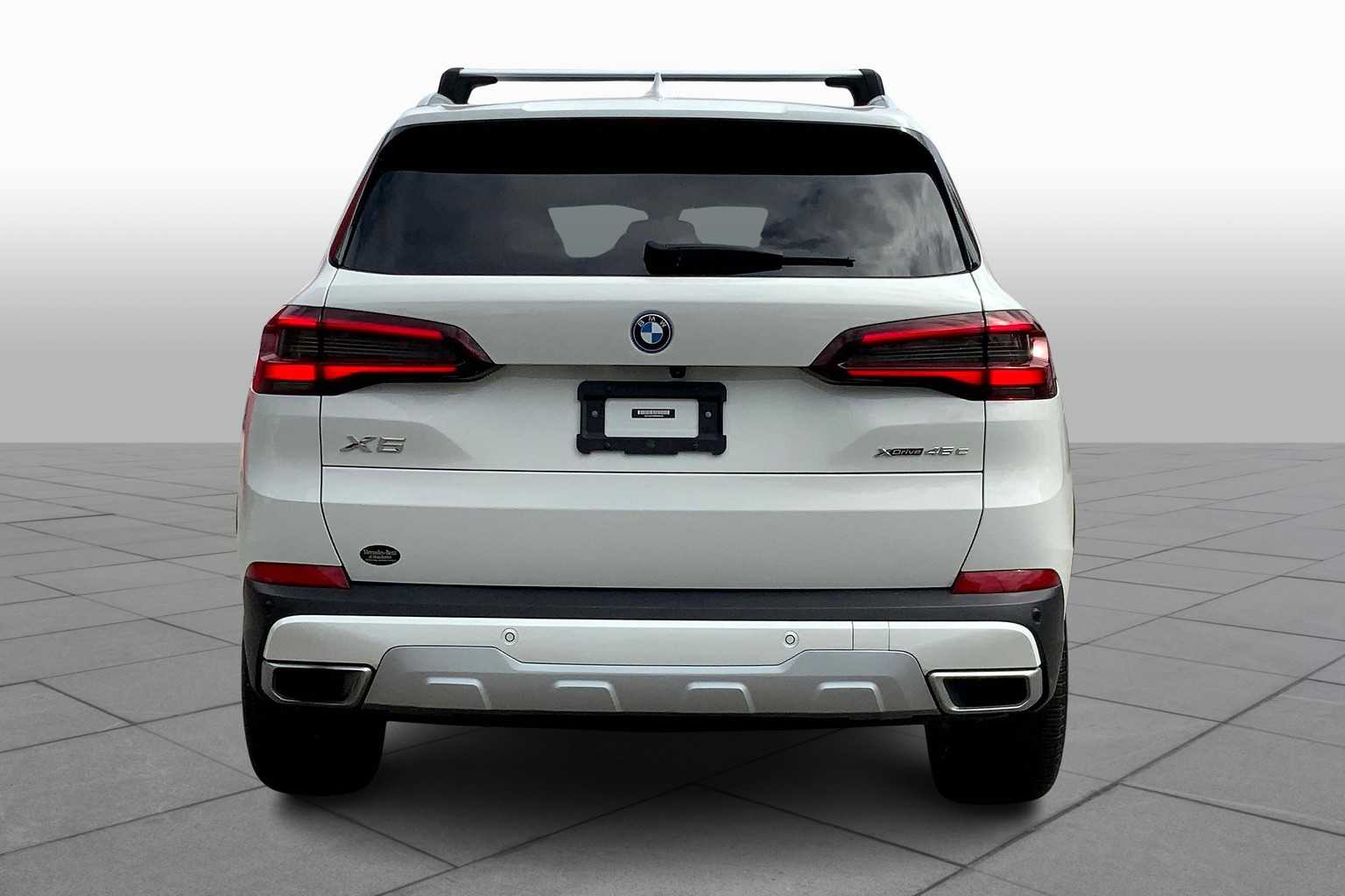 2022 Bmw X5 xDrive45e photo 3