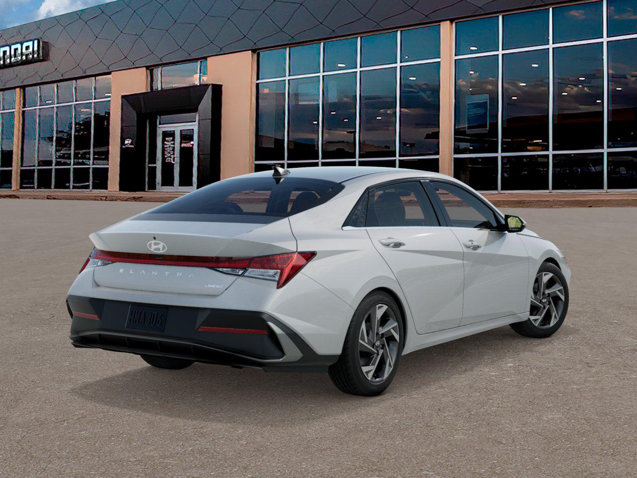 2025 Hyundai Elantra Limited photo 3