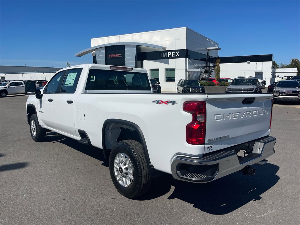 2026 Chevrolet Silverado 2500HD photo 2