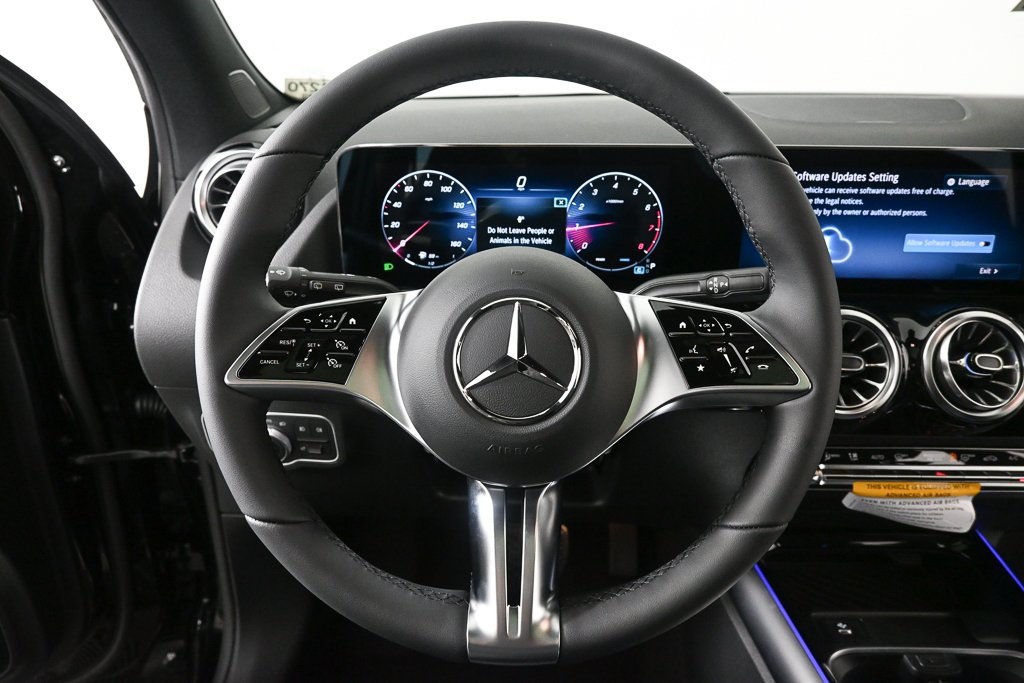 2026 Mercedes Benz GLA 250 photo 2