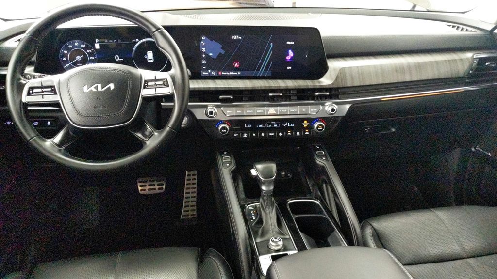 2024 Kia Telluride SX photo 20