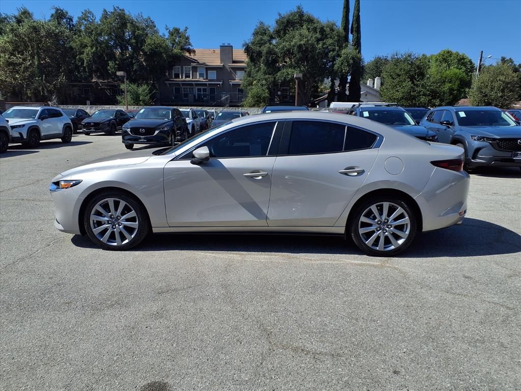 2023 Mazda Mazda3 Sedan 2.5 s Preferred photo 3