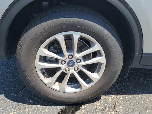 2022 Ford Escape SE photo 6