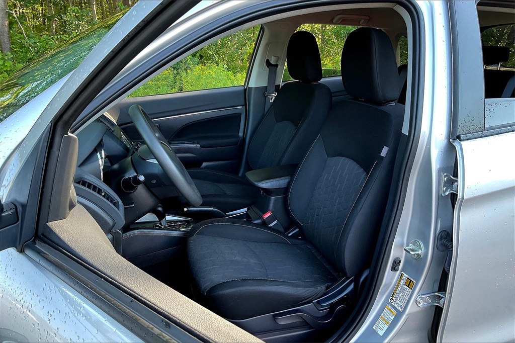 2022 Mitsubishi Outlander Sport ES photo 10