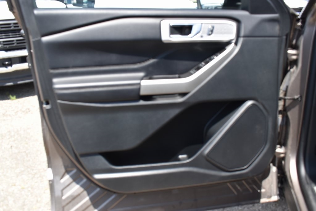 2021 Ford Explorer Limited photo 8