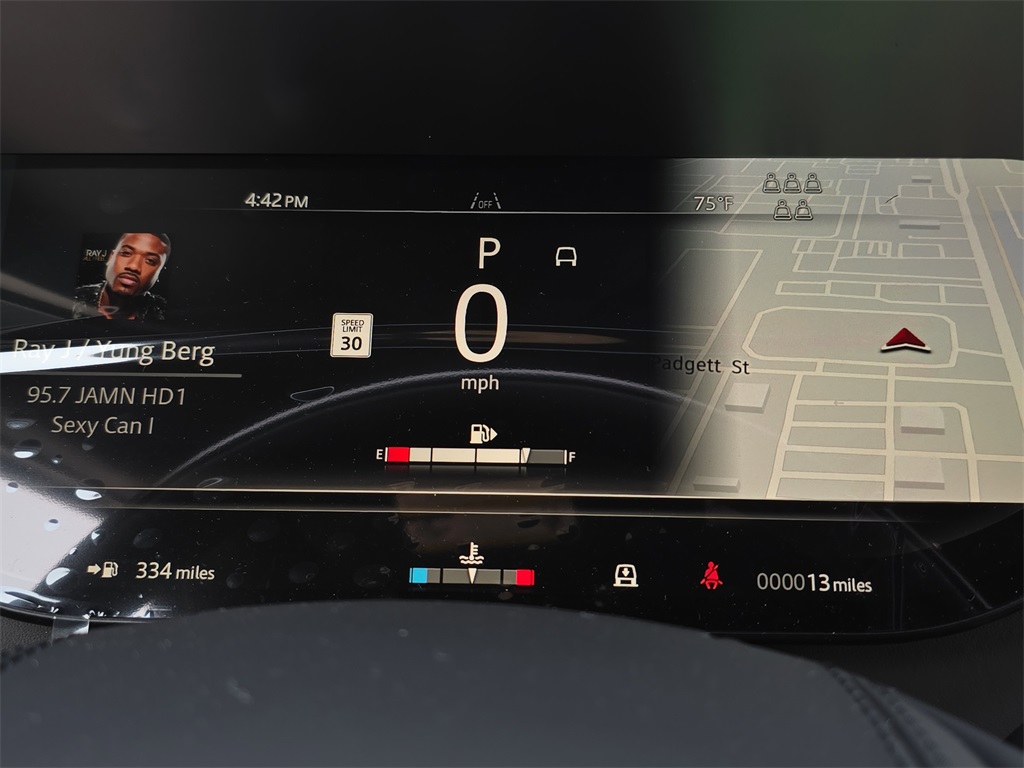 2025 Land Rover Range Rover SE photo 20