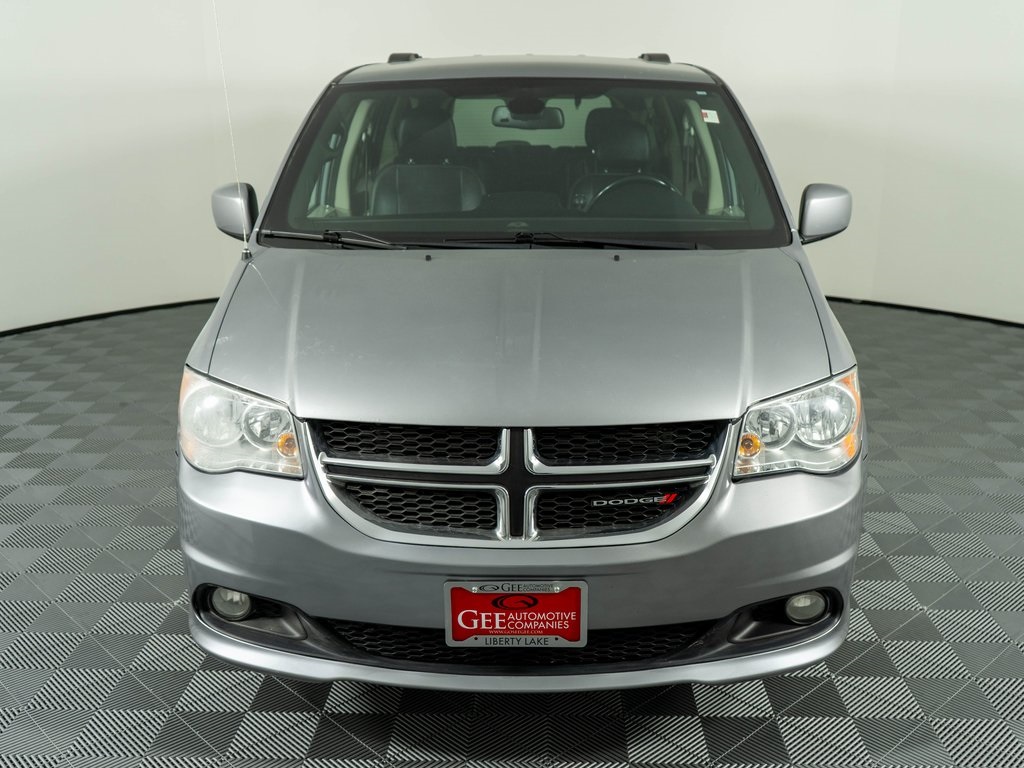 2018 Dodge Grand Caravan SXT photo 2