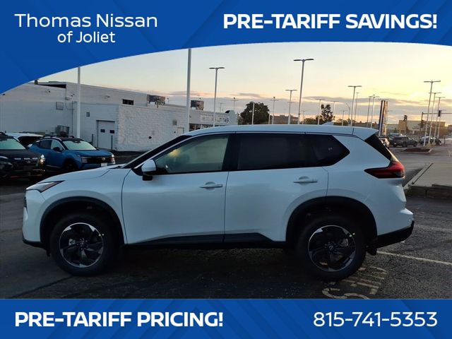 2026 Nissan Rogue SV photo 6