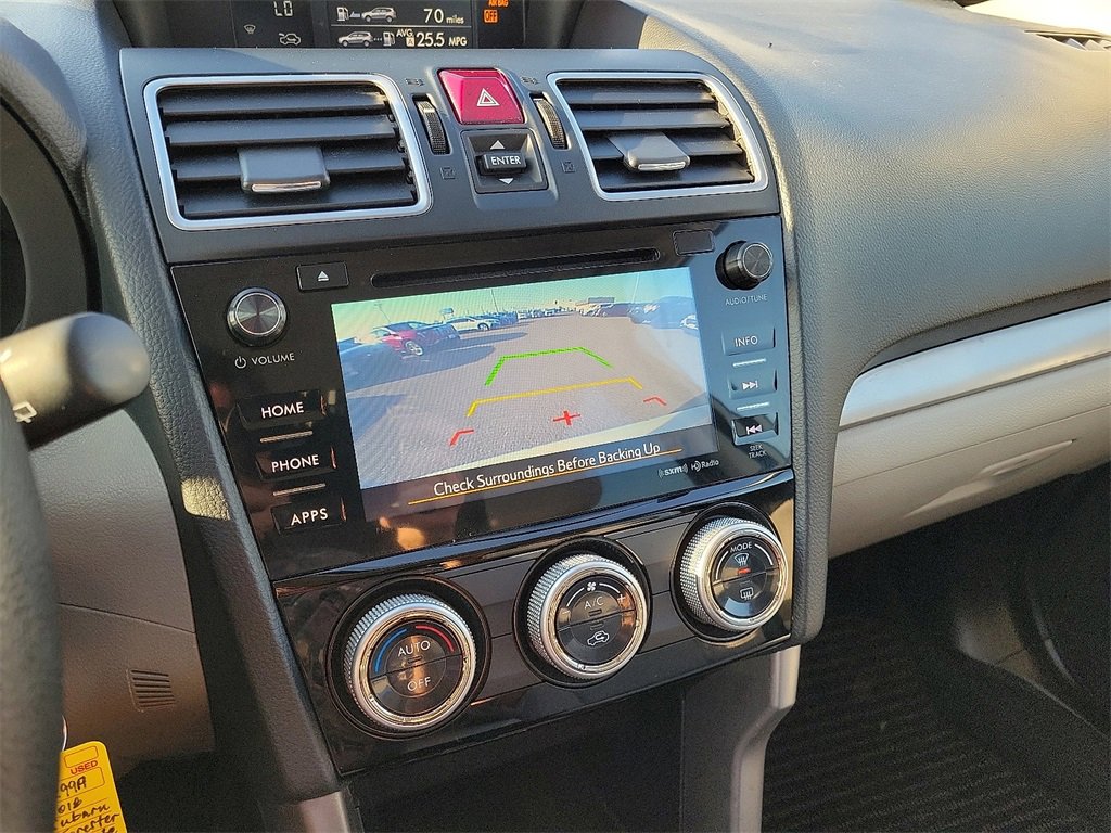 2018 Subaru Forester Premium photo 21