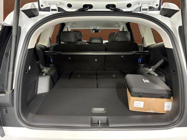 2026 Hyundai Ioniq SEL photo 23
