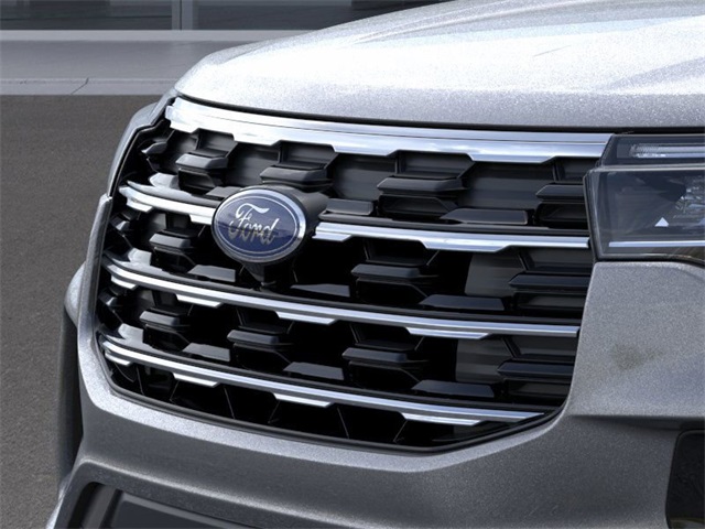 2025 Ford Explorer photo 14