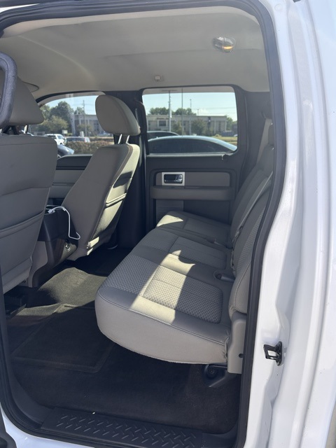 2009 Ford F-150 XL photo 4