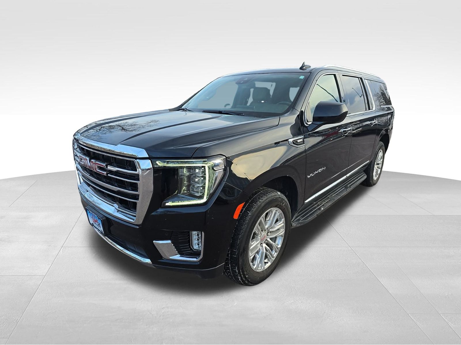 Used 2023 GMC Yukon XL SLT with VIN 1GKS2GKD3PR159276 for sale in Luverne, Minnesota