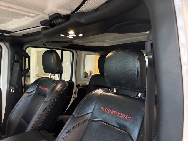 2020 Jeep Wrangler Unlimited Rubicon photo 16