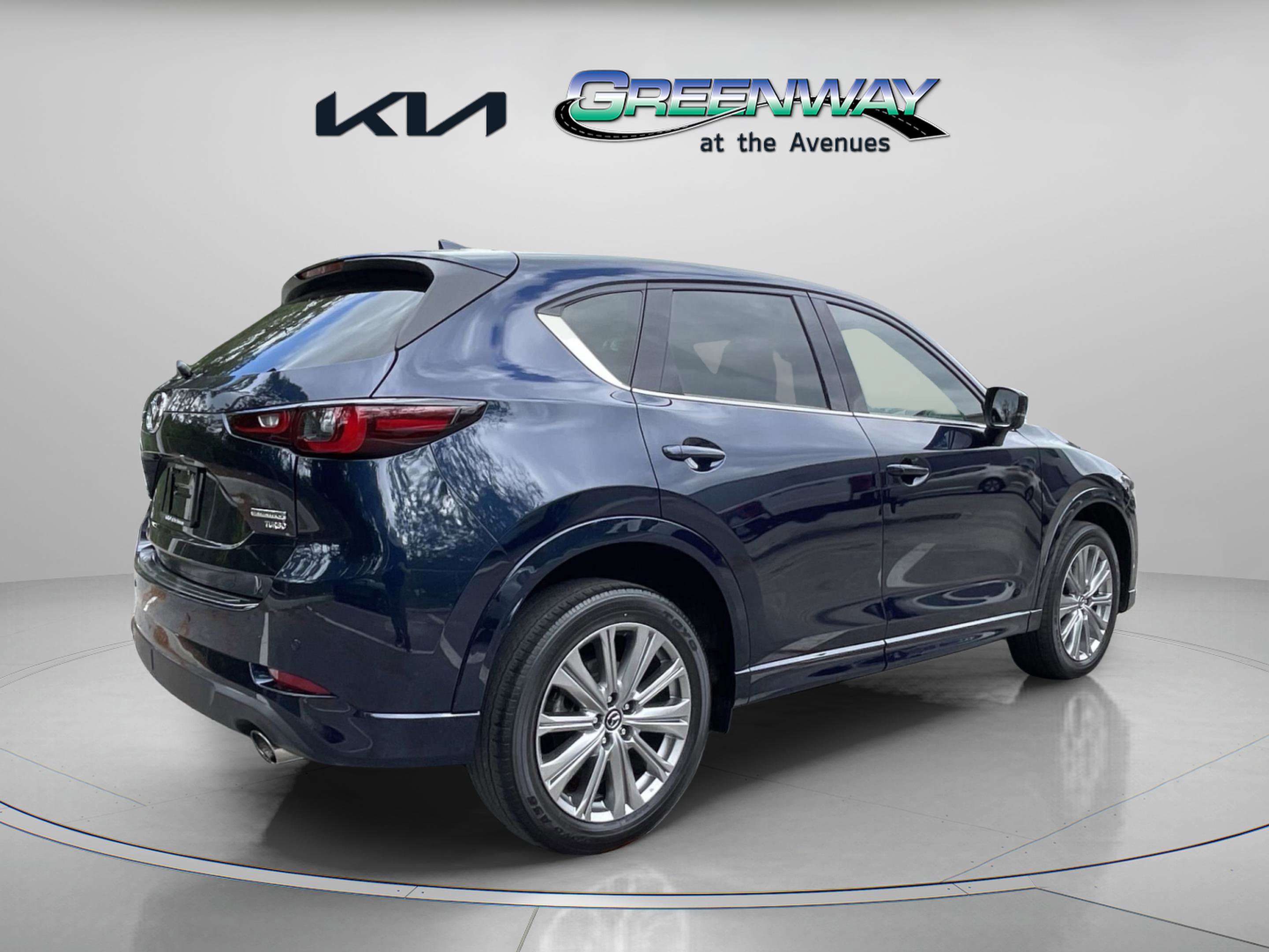 2022 Mazda CX-5 2.5 Turbo Signature photo 4