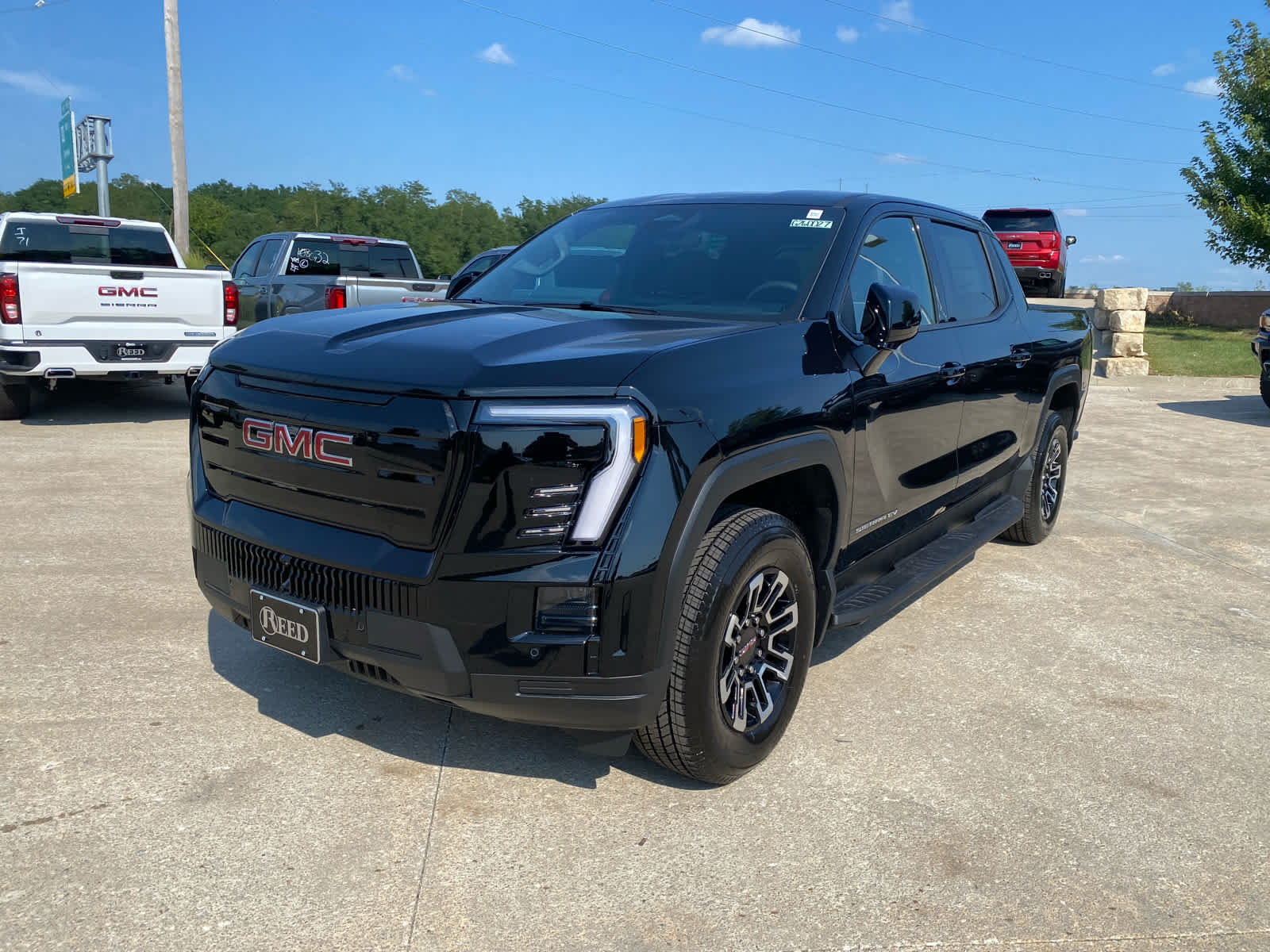 2026 Gmc Sierra Elevation photo 2