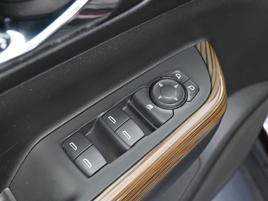 2017 Gmc Acadia SLE photo 14