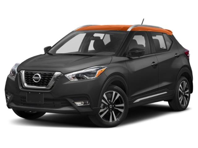 2020 Nissan Kicks SR's photo