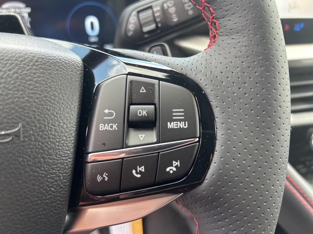 2025 Ford Explorer ST photo 23